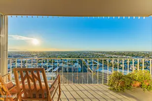 207 W Clarendon Ave, Phoenix, AZ 85013 - Photo 29