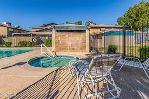 286 W Palomino Dr, Chandler, AZ 85225 - Photo 31