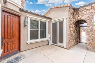 3067 S Halsted Dr, Chandler, AZ 85286 - Photo 5