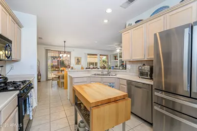 16455 W Tres Hombres Court, Surprise, AZ 85374 - Photo 11