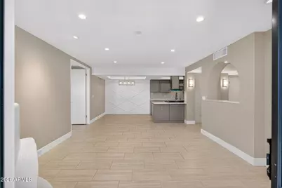 7557 N Dreamy Draw Drive #264, Phoenix, AZ 85020 - Photo 7