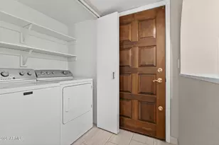 7557 N Dreamy Draw Dr, Phoenix, AZ 85020 - Photo 31