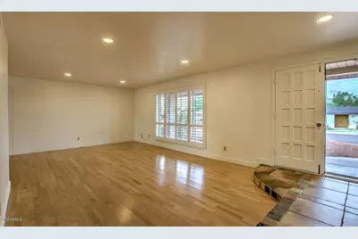 6129 E Edgemont Avenue, Scottsdale, AZ 85257 - Photo 5