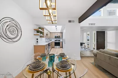 3243 N 38th Street #12, Phoenix, AZ 85018 - Photo 5