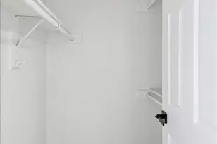 3243 N 38th St, Phoenix, AZ 85018 - Photo 23