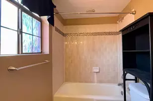 908 W Flynn Ln, Phoenix, AZ 85013 - Photo 23