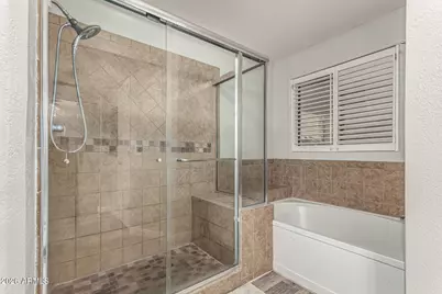 567 W Spur Avenue, Gilbert, AZ 85233 - Photo 17