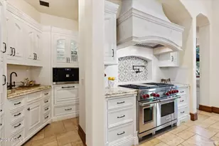 9926 E Kemper Way, Scottsdale, AZ 85255 - Photo 13