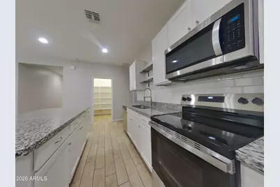 15831 W Port Royale Lane, Surprise, AZ 85379 - Photo 5