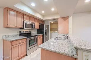 8826 S 51st St, Phoenix, AZ 85044 - Photo 5