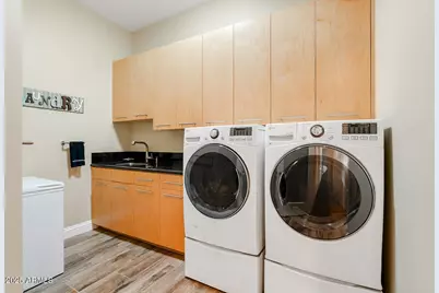 8705 S 24th Place, Phoenix, AZ 85042 - Photo 21