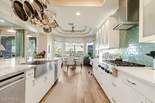 8705 S 24th Pl, Phoenix, AZ 85042 - Photo 15