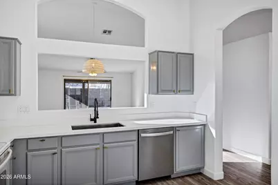 56 S Monterey Street, Gilbert, AZ 85233 - Photo 17