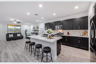 12027 W Wier Avenue, Avondale, AZ 85323 - Photo 5