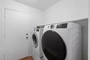 1406 W Villa Rita Dr, Phoenix, AZ 85023 - Photo 23