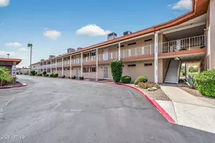 10851 N Fairway Ct W, Sun City, AZ 85351 - Photo 35