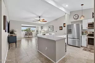 10851 N Fairway Ct W, Sun City, AZ 85351 - Photo 5