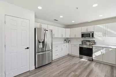 9231 E Dreyfus Place, Scottsdale, AZ 85260 - Photo 13