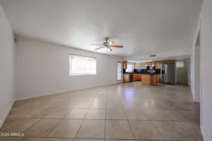 3015 W Bluefield Ave, Phoenix, AZ 85053 - Photo 7