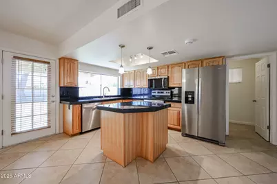 3015 W Bluefield Avenue, Phoenix, AZ 85053 - Photo 11
