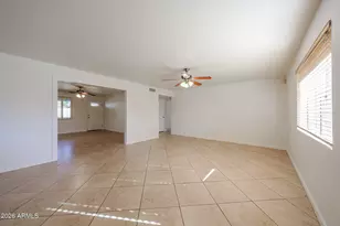 3015 W Bluefield Ave, Phoenix, AZ 85053 - Photo 9