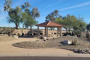 11522 W Chuckwalla Ct, Surprise, AZ 85378 - Photo 9