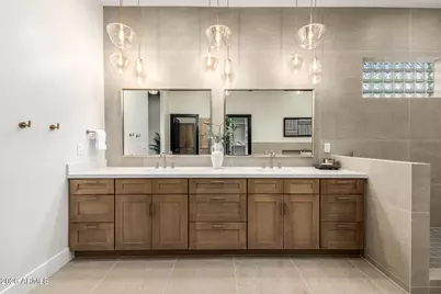 6616 W Robin Lane, Glendale, AZ 85310 - Photo 17