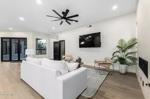 6616 W Robin Ln, Glendale, AZ 85310 - Photo 9