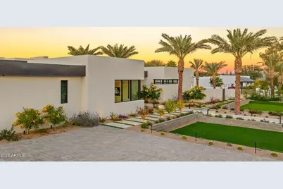 6824 E Hummingbird Lane, Paradise Valley, AZ 85253 - Photo 3