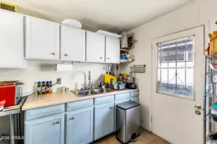 5225 N 8th Pl, Phoenix, AZ 85014 - Photo 21