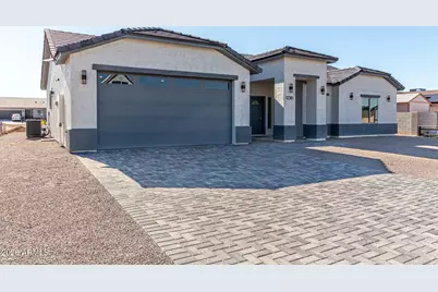 12361 W Obregon Drive, Arizona City, AZ 85123 - Photo 3