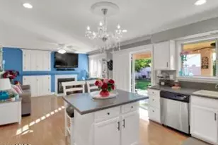 9241 W Villa Rita Dr, Peoria, AZ 85382 - Photo 5