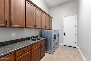 4261 S Iowa St, Chandler, AZ 85248 - Photo 55