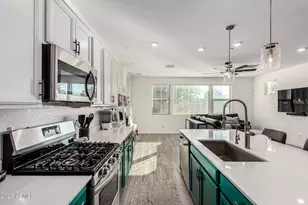 1173 E Newland Dr, Chandler, AZ 85286 - Photo 7