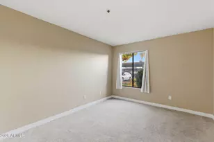 2025 E Campbell Ave, Phoenix, AZ 85016 - Photo 9