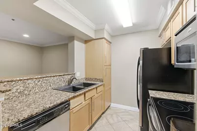 2025 E Campbell Avenue #140, Phoenix, AZ 85016 - Photo 7