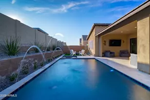 1353 E Paseo Way, Phoenix, AZ 85042 - Photo 45