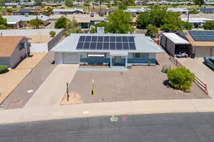 10530 W Desert Hills Ct, Sun City, AZ 85351 - Photo 23