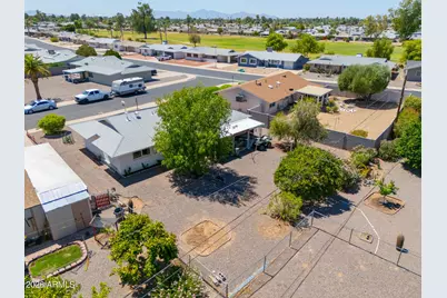 10530 W Desert Hills Court, Sun City, AZ 85351 - Photo 27