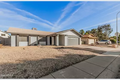 10827 N 65th Avenue, Glendale, AZ 85304 - Photo 3