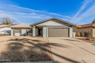 10827 N 65th Ave, Glendale, AZ 85304 - Photo 1