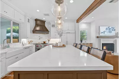 3906 E Crittenden Lane, Phoenix, AZ 85018 - Photo 17