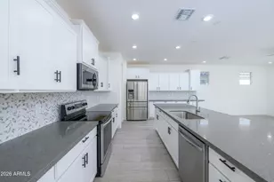 17263 W Corrine Dr, Surprise, AZ 85388 - Photo 11