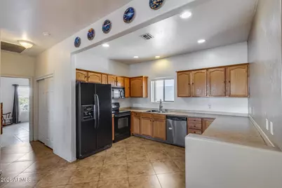 31807 N 219th Avenue, Wittmann, AZ 85361 - Photo 21