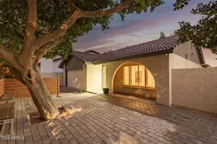 5502 S Jolly Roger Rd, Tempe, AZ 85283 - Photo 7