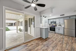 10235 N 108th Dr, Sun City, AZ 85351 - Photo 13