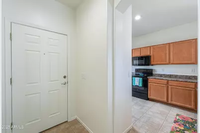 1581 E Desert Breeze Drive, Casa Grande, AZ 85122 - Photo 9