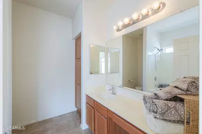 1581 E Desert Breeze Drive, Casa Grande, AZ 85122 - Photo 29