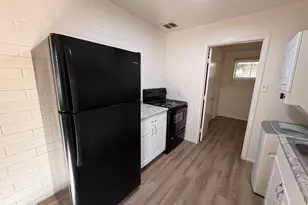 6802 W Glendale Ave, Glendale, AZ 85303 - Photo 5