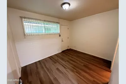 6802 W Glendale Avenue #7, Glendale, AZ 85303 - Photo 7
